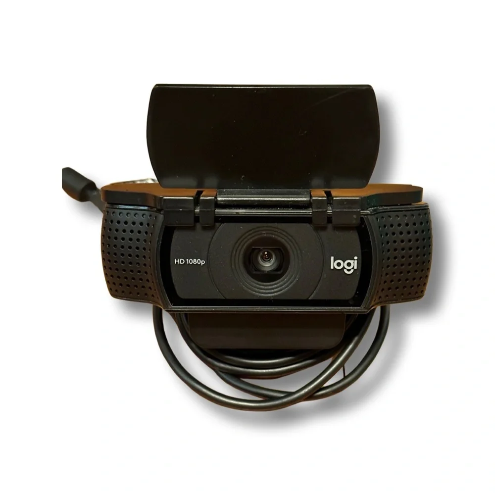 Logitech - C920s Pro 1080 Webcam with Privacy Shutter - Black